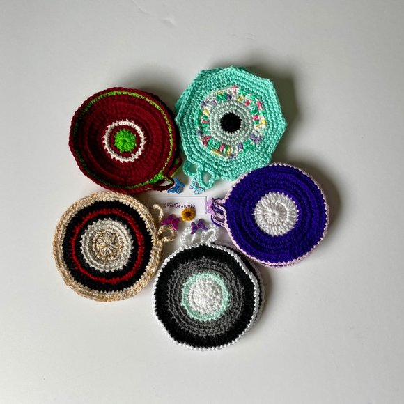 Handmade crochet gift pot holders bundle of 5 - Picture 3 of 12